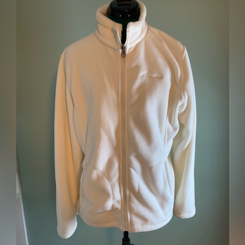 Women’s Ivory Zip-up Sherpa Outdoor Master